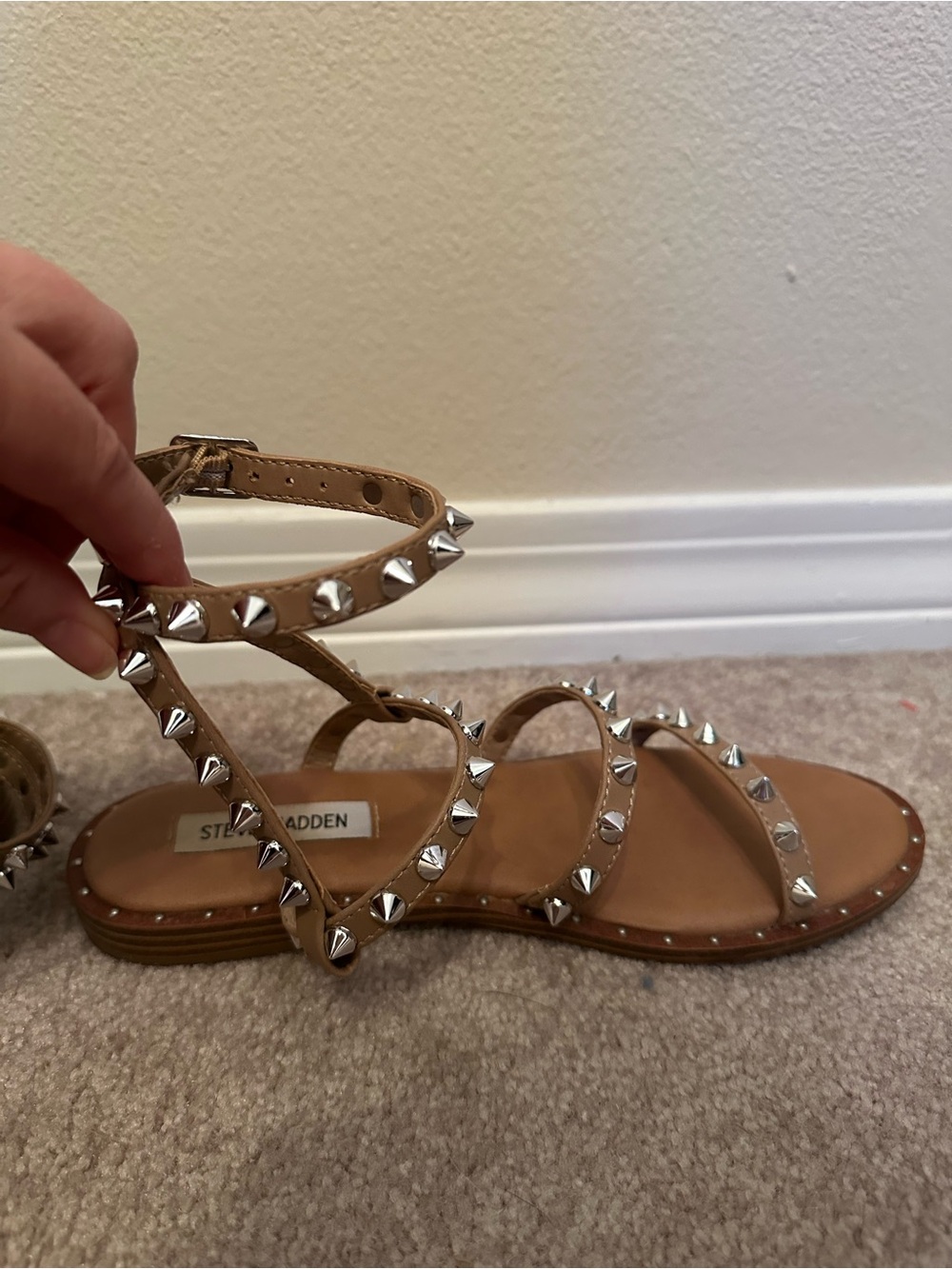 Steve Madden Brown Studded Gladiator Sandals with Silver Spikes - Picture 3 of 4